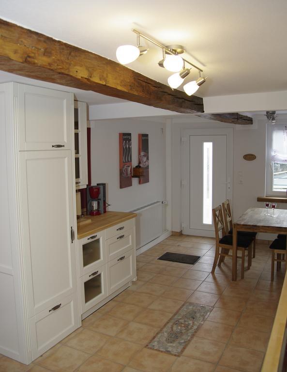 Ferienhaus Zur Altlayer Post Appartement Buitenkant foto
